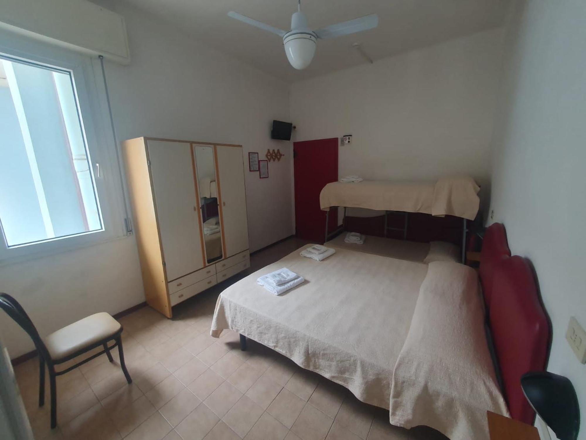 Hotel Ideale Rimini Buitenkant foto