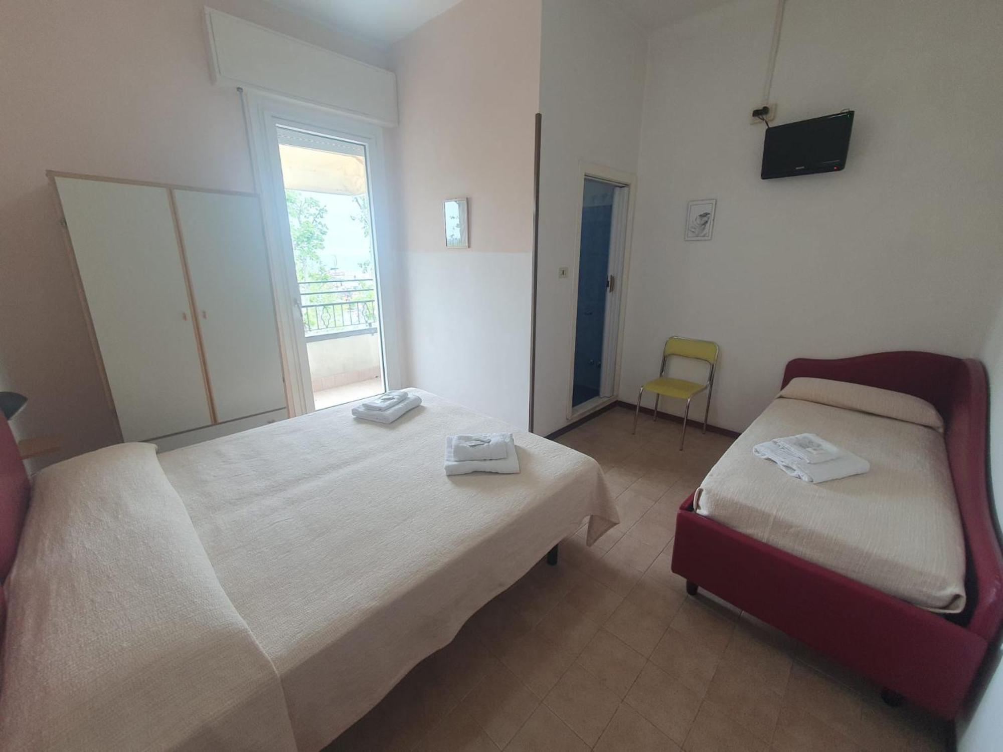 Hotel Ideale Rimini Buitenkant foto