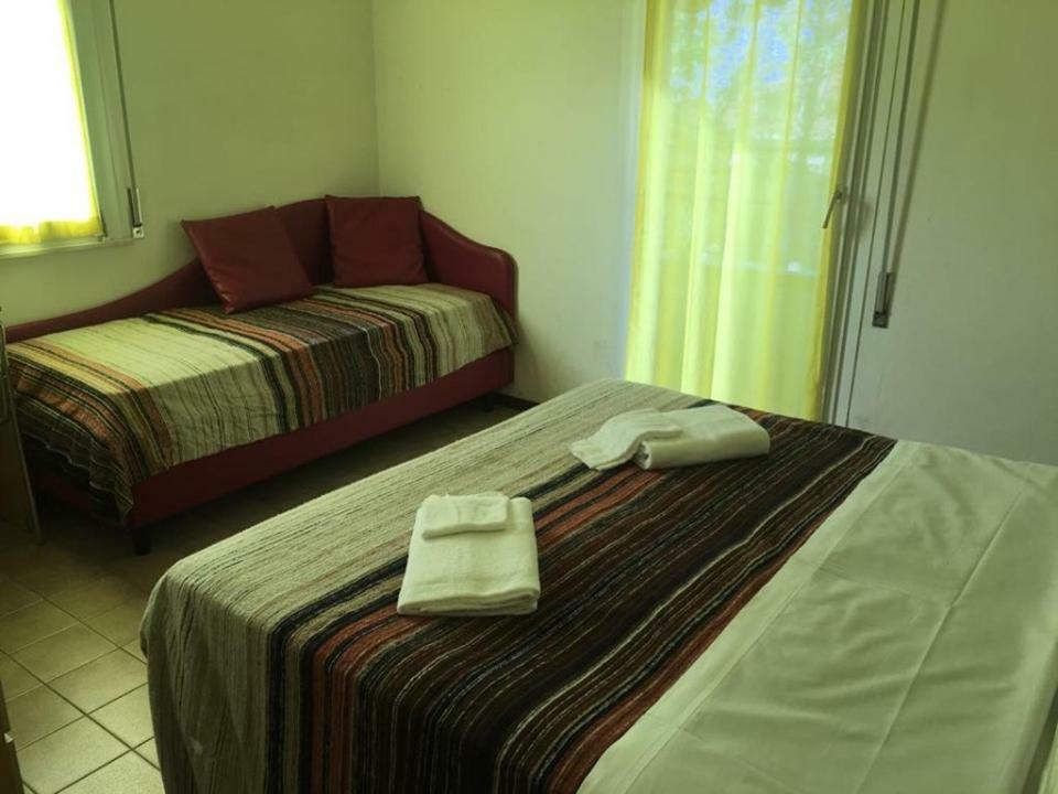 Hotel Ideale Rimini Buitenkant foto